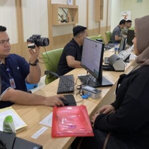 Imigrasi Batam Buka Kembali Layanan Pasar Minggu, Masyarakat Sambut dengan Antusias