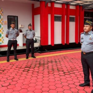 Pimpin Apel Pagi, Kalapas Palangka Raya Ajak Seluruh Pegawai Tingkatkan Integritas dan Kedisiplinan