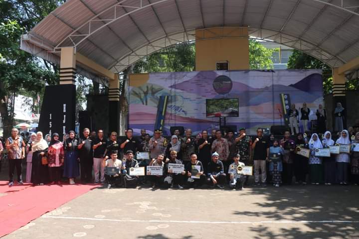 Sekda Ade Ingatkan Pentingnya Literasi Bagi Kemajuan Daerah