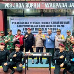 Cegah Gangguan Kamtib, Kepala KPR Bersama APH Lakukan Sidak Kamar Hunian