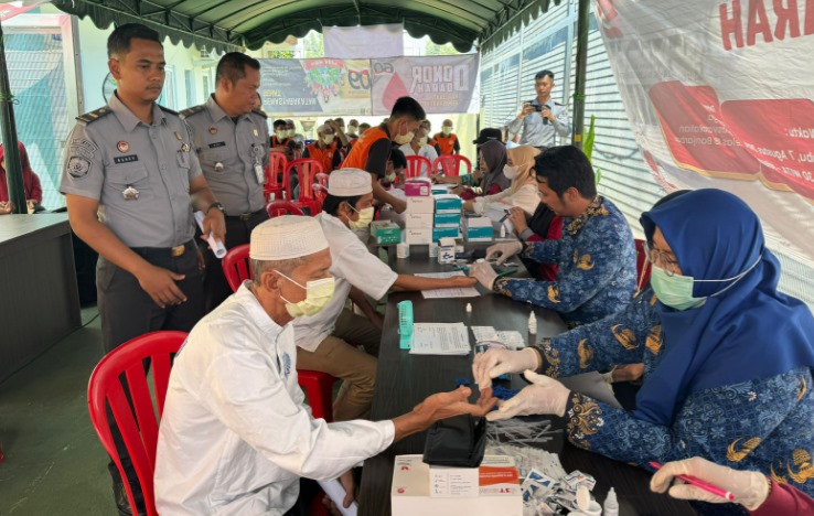 Deteksi Dini HIV-IMS, Ratusan Warga Binaan Lapas Banjarbaru Jalani VCT Mobile