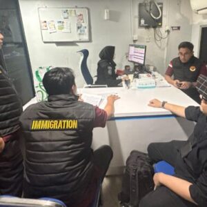 Imigrasi Batam Deportasi 2 WN Singapura dalam Operasi Jagratara Tahap III