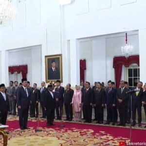 Prabowo Resmi Lantik 48 Menteri Kabinet Merah Putih, Siap Bawa Perubahan