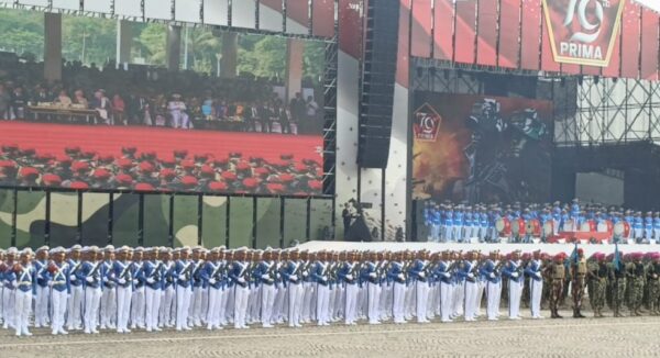 Presiden Jokowi Pimpin Peringatan HUT TNI ke-79 di Monas