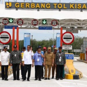 Tingkatkan Konektivitas Sumut-Riau, Presiden Jokowi Resmikan Tol Lima Puluh-Kisaran