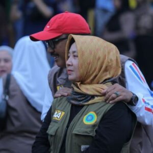 Di Balik Kesuksesan H. Asep Japar: Doa Istri Jadi Kekuatan Utama