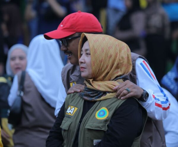 Di Balik Kesuksesan H. Asep Japar: Doa Istri Jadi Kekuatan Utama