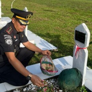 Kalapas Palangka Raya Ikuti Upacara Tabur Bunga Peringatan HUT KORPRI KE-53