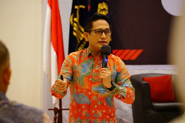 Kanwil Kemenkumham Sulsel Bekali Pegawai Kemampuan Public Speaking