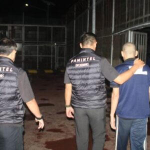 Kemenkumham Sumsel Pindahkan 15 Napi ke Lapas Karanganyar Nusakambangan