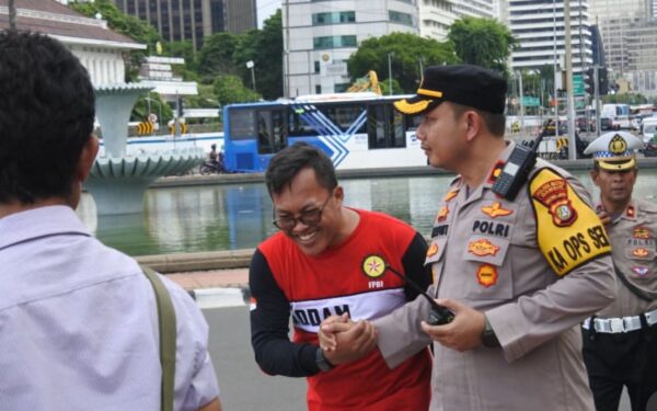 Kompol Respati Pegang Tongkat Komando sebagai Kapolsek Metro Gambir Jakarta Pusat