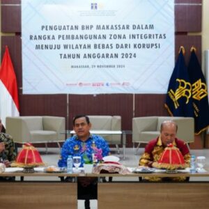 SesDitjen AHU Beri Penguatan Pembangunan ZI Pada BHP Makassar