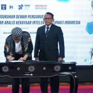 Dirjen KI Kukuhkan IPAKI, Garda Terdepan Profesionalisme Kekayaan Intelektual