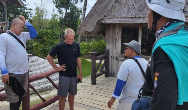 Imigrasi Padang Gelar Operasi Mandiri Awasi Orang Asing di Mentawai