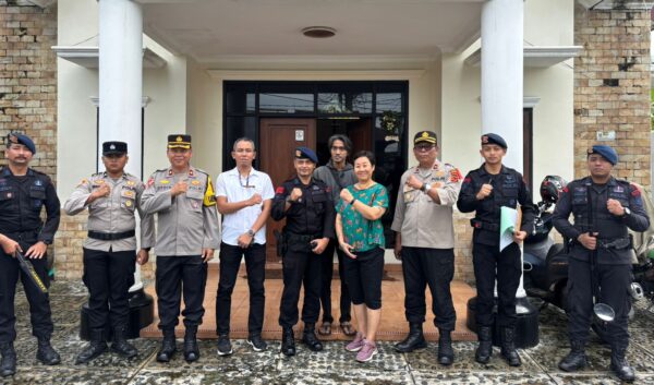 Jelang Natal dan Tahun Baru, Tim Jibom Brimob Polda Jabar Sterilisasi Gereja di Palabuhanratu