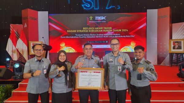 Kanwil Kemenkumham Sulsel Raih Penghargaan Terbaik II Pendampingan Penilaian Mandiri IRH Tahun 2024