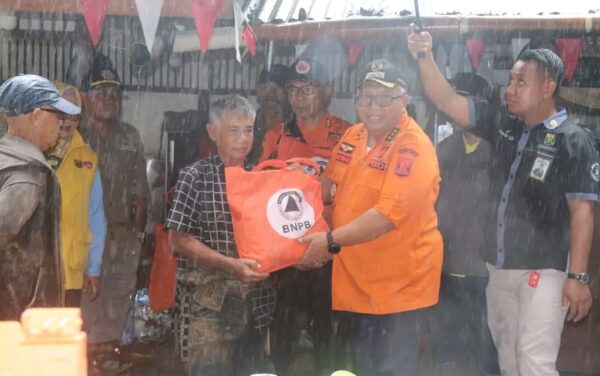 Pasca Banjir di Sukabumi, Bupati Marwan Pastikan Bantuan Merata untuk Masyarakat Terdampak