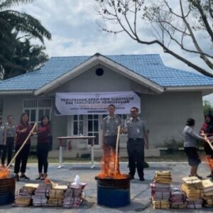 Pemusnahan Arsip Substantif dan Fasilitatif di Kantor Imigrasi Pematang Siantar