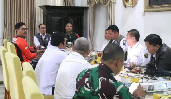 Sekda Sukabumi Instruksikan Tindakan Cepat Atasi Dampak Bencana Hujan Lebat