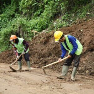 Wamen Diana Targetkan Penanganan Darurat Banjir Sukabumi Rampung 2 Minggu