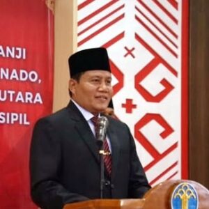 Integritas dan Inovasi: Kemenkum Sulut Lantik Notaris Baru dan Pejabat Fungsional