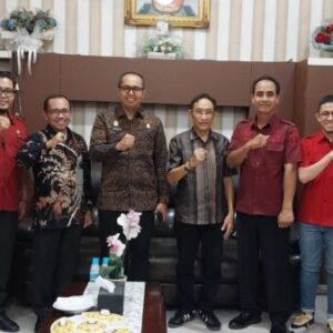 Kepala Divisi Pelayanan Hukum Kanwil Kemenkum Sulsel Bahas Kunjungan Menteri dan Kerjasama Kekayaan Intelektual di UMI