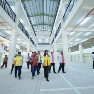 Wamen Diana Tinjau Pasar Banjarsari Pekalongan, Pastikan Pembangunan Rampung 100%