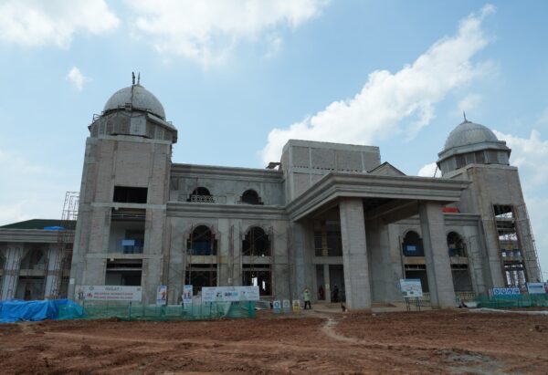 Dampingi Wapres Gibran Tinjau Pembangunan Universitas Syeikh Nawawi Banten, Wamen PU: Target Rampung April 2025