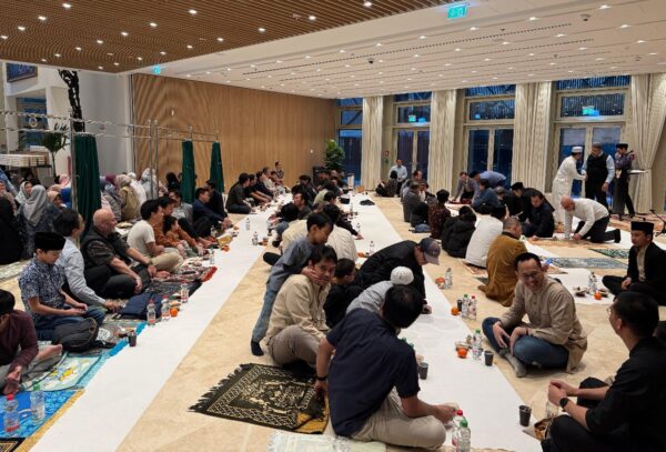 kbri-berlin-gelar-buka-puasa-bersama-perdana-di-gedung-baru-pererat-silaturahmi-wni-di-jerman