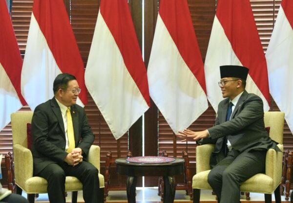 menlu-sugiono-bahas-visi-asean-2045-dan-keanggotaan-timor-leste-dengan-sekjen-asean