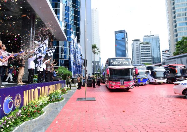 mudik-bareng-4-kementerian-34-bus-antarkan-1-160-pegawai
