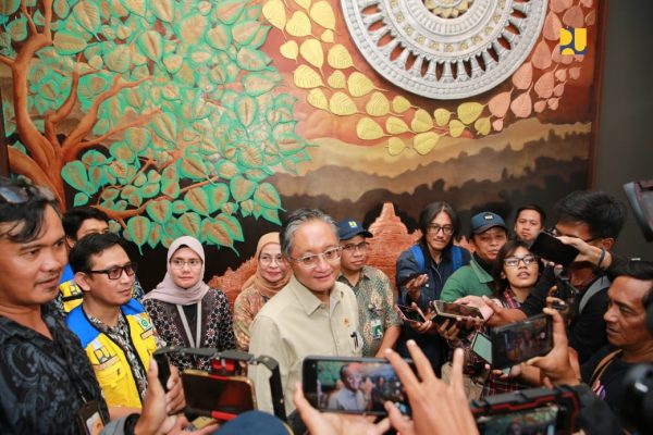 Menteri PU meninjau Kampung Seni Borobudur di Dusun Kujon