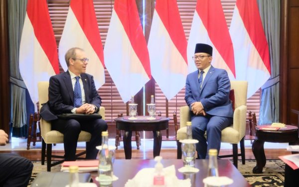 Pertemuan Menlu Sugiono dan Duta Besar Swiss Olivier Zehnder bahas kerja sama bilateral