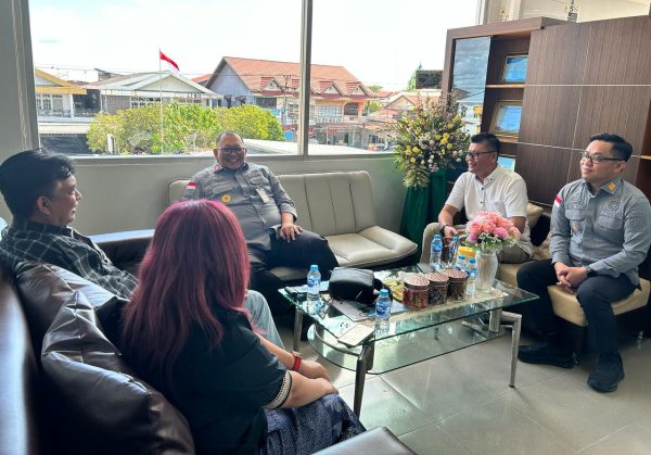 Kakanim Sam Fernando menerima kunjungan dari PWRC Kalbar