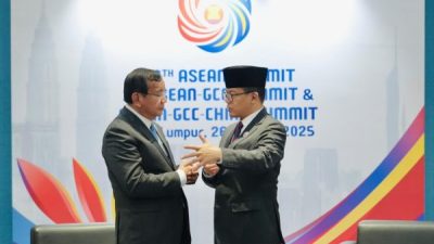 Pertemuan Menlu RI Sugiono dan Menlu Kamboja Prak Sokhonn di KTT ASEAN
