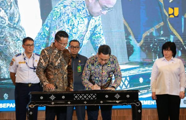 Penandatanganan Nota Kesepahaman antara Kementerian PU dan Kementerian Hukum, Jakarta, 14 Mei 2025
