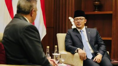 Pertemuan Menlu Sugiono dengan Duta Besar Selandia Baru Phillip Taula di Kemlu RI