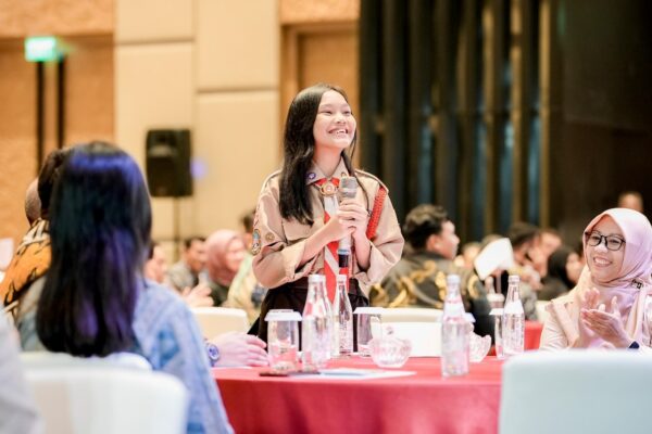 Penerima manfaat Program Presiden Prabowo dalam acara Public Hearing di Jakarta