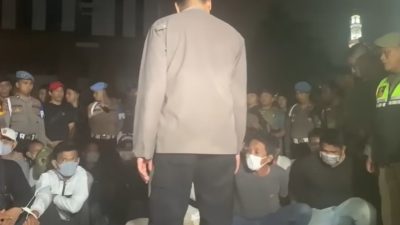 Polisi mengamankan pungli oleh oknum ormas di Jakarta Barat