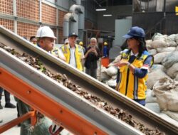 Wamen PU Tinjau Dua TPST Baru di Bandung, Solusi Konkret Atasi Sampah Kota