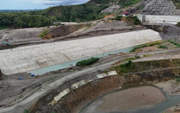Proyek pembangunan Bendungan Way Apu di Kabupaten Buru, Maluku