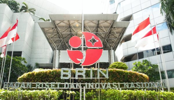 Kepala BRIN membuka resmi InaRI Expo 2025 di Gedung BJ Habibie