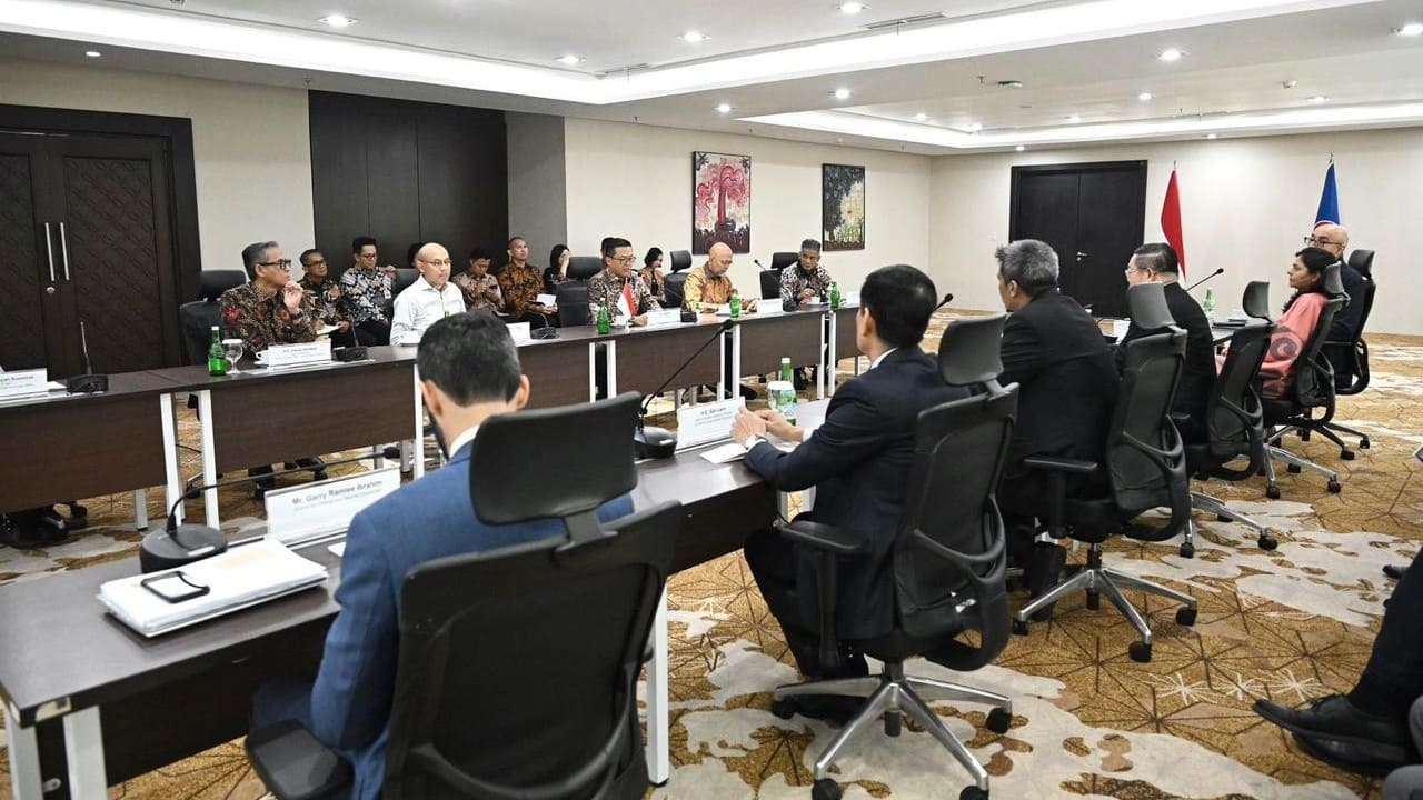 Menlu Sugiono berkunjung ke ASEAN Headquarter di Jakarta