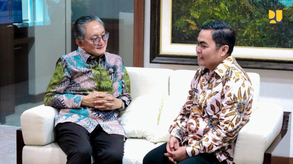 Pertemuan Menteri PU Dody Hanggodo dan Bupati Tana Toraja bahas pembangunan jalan daerah