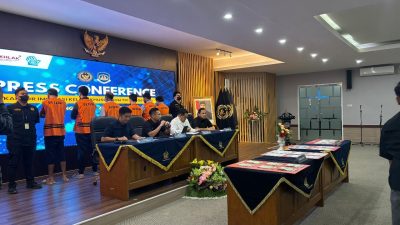 6 WN Pakistan Diamankan Imigrasi Tangerang, Diduga Salahgunakan Izin Tinggal untuk Kegiatan Usaha