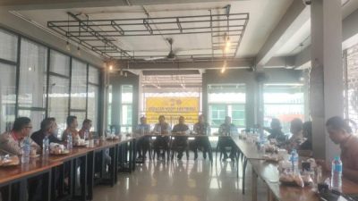 Ngopi Kamtibmas Kapolsek Sagulung bersama tokoh masyarakat Nias di Batam