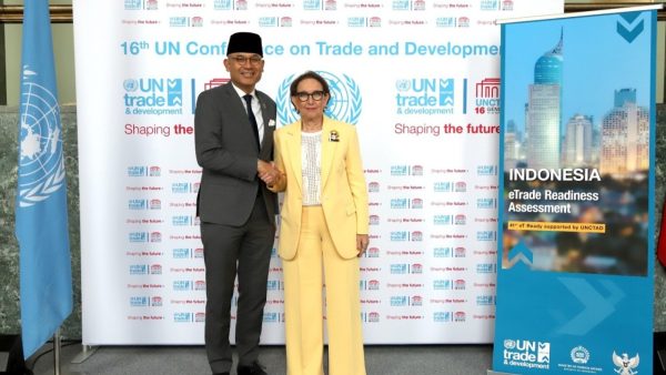 Wamenlu RI Arrmanatha Nasir berbicara di forum UNCTAD Jenewa tentang ekonomi digital.