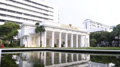 Delegasi Indonesia dalam Sidang Umum UNESCO ke-43 di Samarkand, Uzbekistan.
