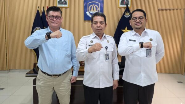 Kepala Kantor Imigrasi Tangerang Hasanin menerima Ketua Umum PWRC