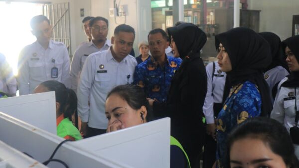 Lapas Pemuda Madiun meninjau inovasi layanan Lapas Perempuan Malang